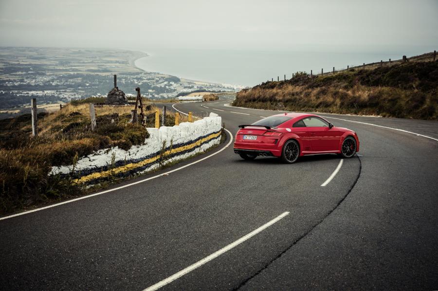  Audi TTS Coupe (8S) 2018 года  (WW) (фото 58 из 254)